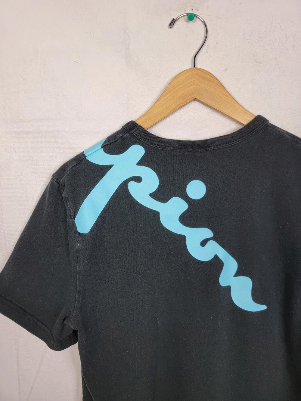 Men's Small Champion Heritage Diagonal Script Logo T-shirt. - Picture 5 of 5